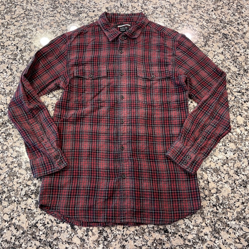 RVCA Brand Men’s Plaid Button Down Shirt - Size Medium - Good Condition!